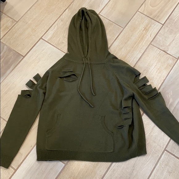 Distressed LF hoodie - Picture 3 of 4